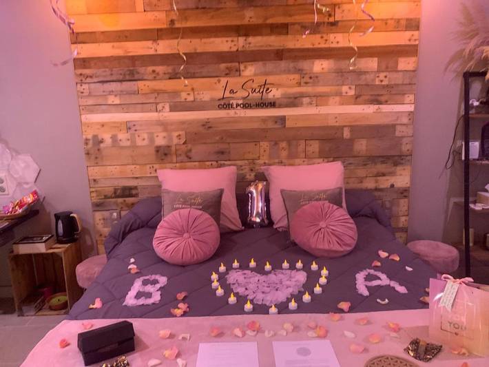 Maison d’hôte pour 2 personnes, avec jacuzzi et piscine ainsi que terrasse et sauna à Istres - 4