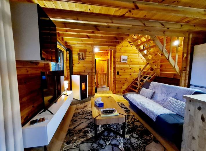 Chalet pour 6 personnes, avec balcon ainsi que jardin et jacuzzi en Moselle - 3