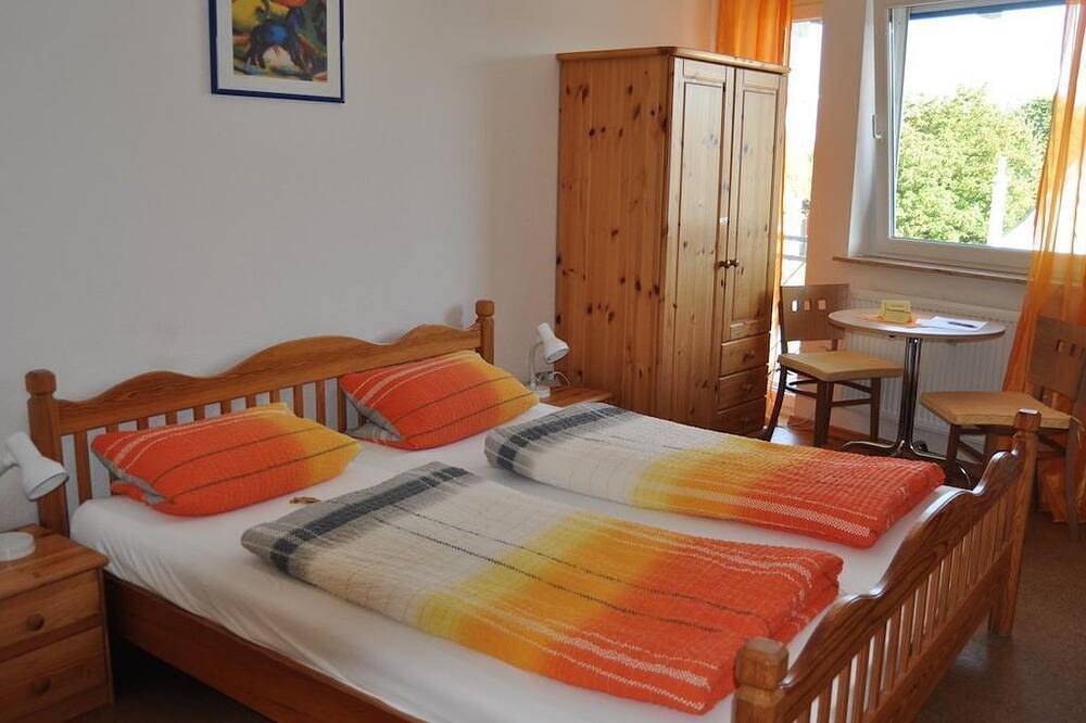 Doppelzimmer - Gästehaus Im Unnerdorf in Berg (Pfalz), Rheinebene