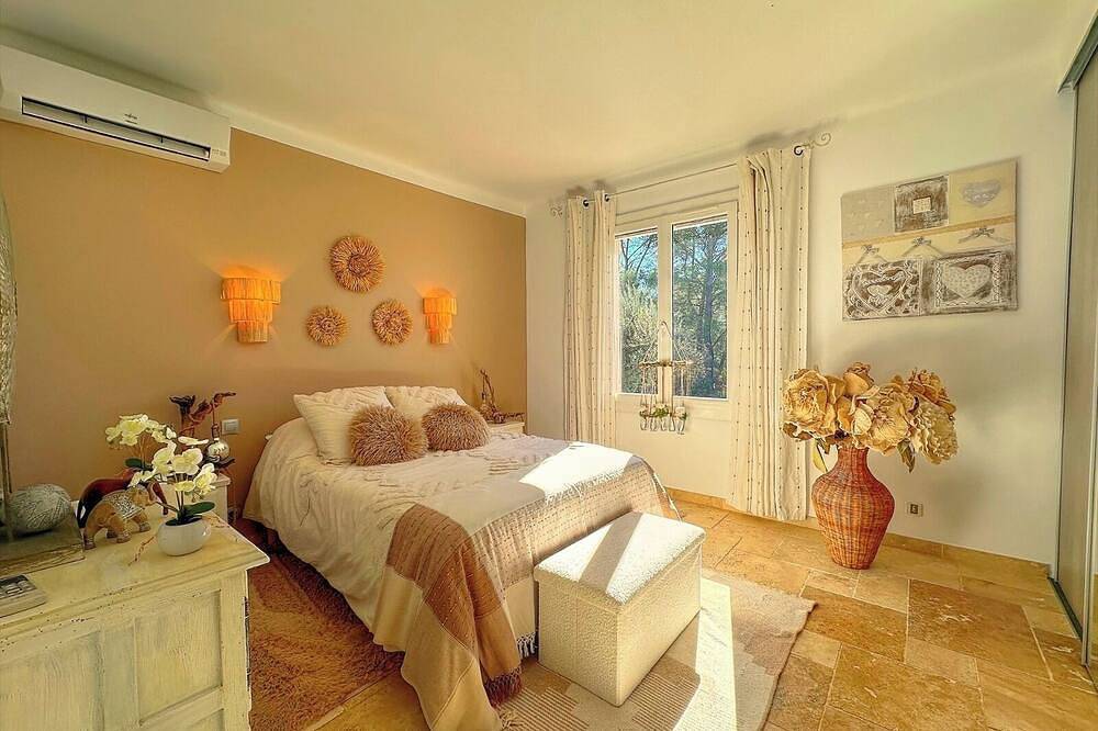 Exceptional villa for 14 people- Trans-en Provence in Trans-en-Provence, Draguignan Region