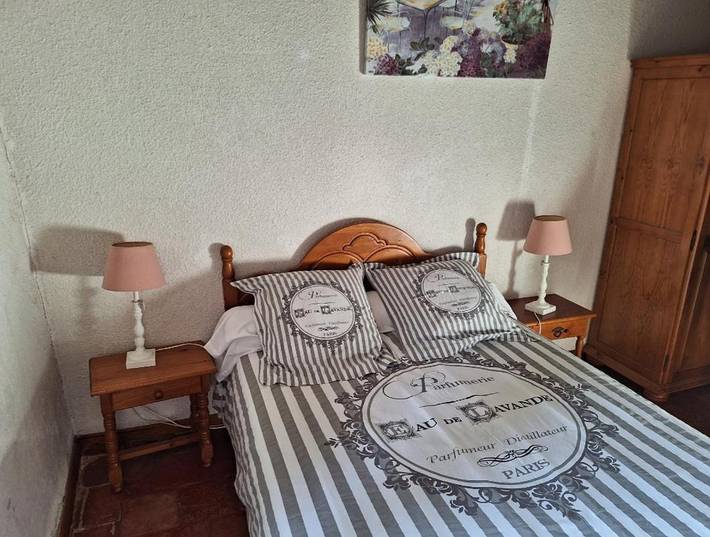 Gîte pour 4 personnes, avec Terrasse ainsi que Jardin et Vue à Malves-en-Minervois - 3