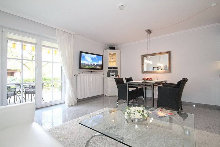 Ferienwohnung für 2 Personen, mit Terrasse in Timmendorfer Strand - 2