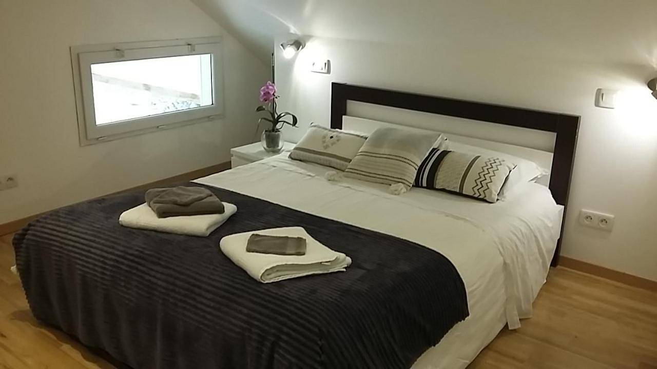 Family Room with Private Bathroom in Saint-Hilaire-de-Riez, Vallée de la Loire