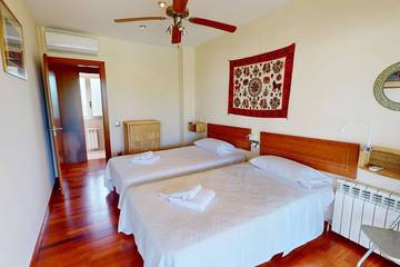 Villa pour 10 Personnes dans Terres de l'Èbre, Costa Dorada, Photo 3