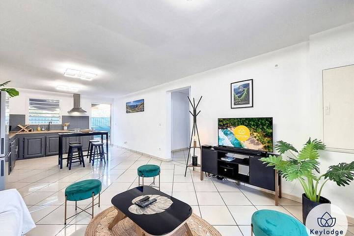 Chalet pour 5 personnes, avec terrasse et jardin - 1