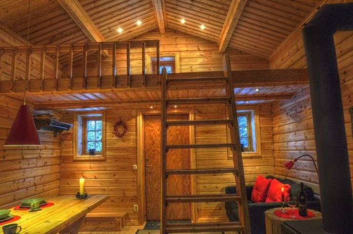 Ferienhaus für 4 Personen, mit Sauna und Terrasse sowie Garten in Nordschweden