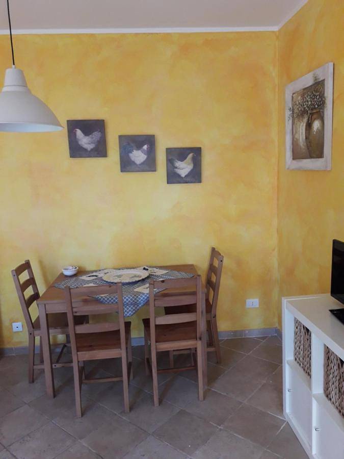 Gîte pour 2 personnes, avec vue et terrasse, animaux acceptés à Sarzana - 3