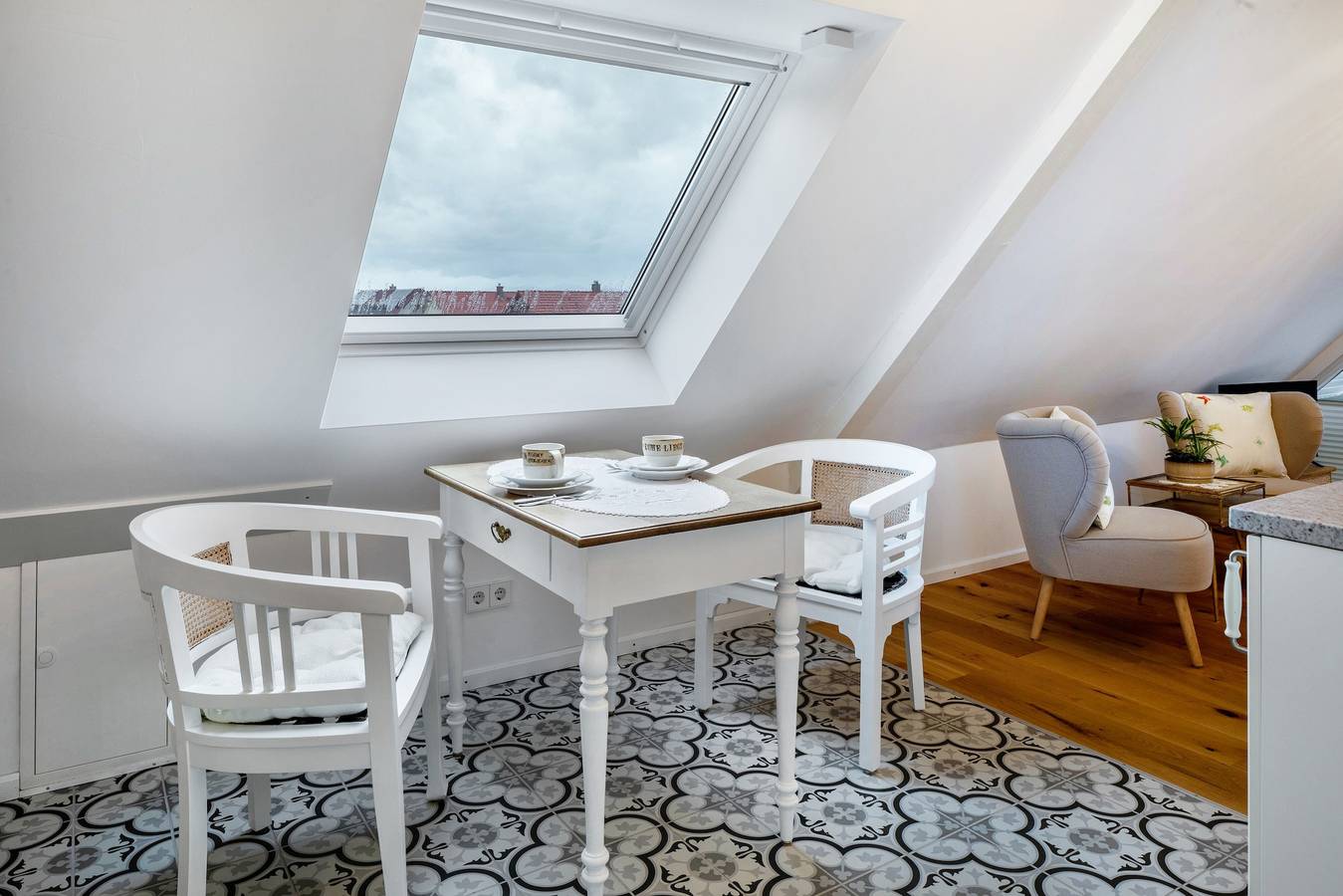 Estudio entero, Estudio 'Clematis' con jardín comunitario, balcón y Wi-Fi in Oberrotweil, Vogtsburg