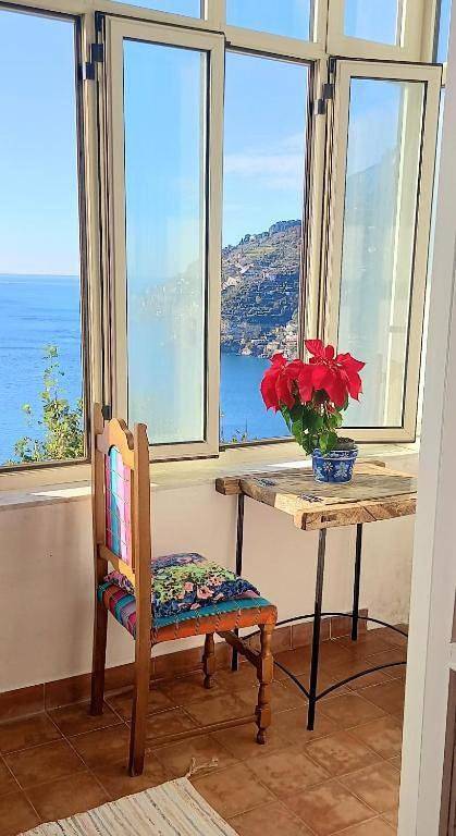 Family Room with Sea View in Minori, Costiera amalfitana