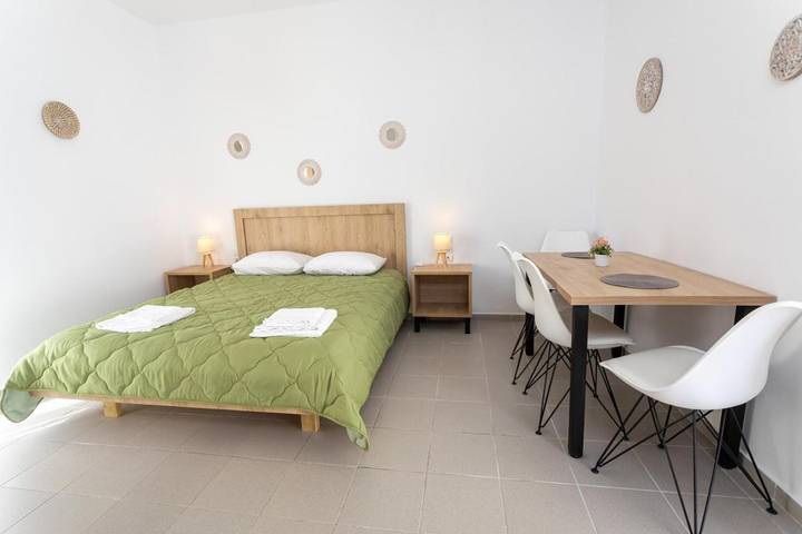 Gîte pour 2 personnes, avec jardin dans Amoudara - 3