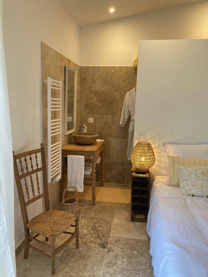 Appartement de vacances entier, Chambre d'hôtes de la cime in Cabrières-d'Aigues, Parc naturel régional du Luberon