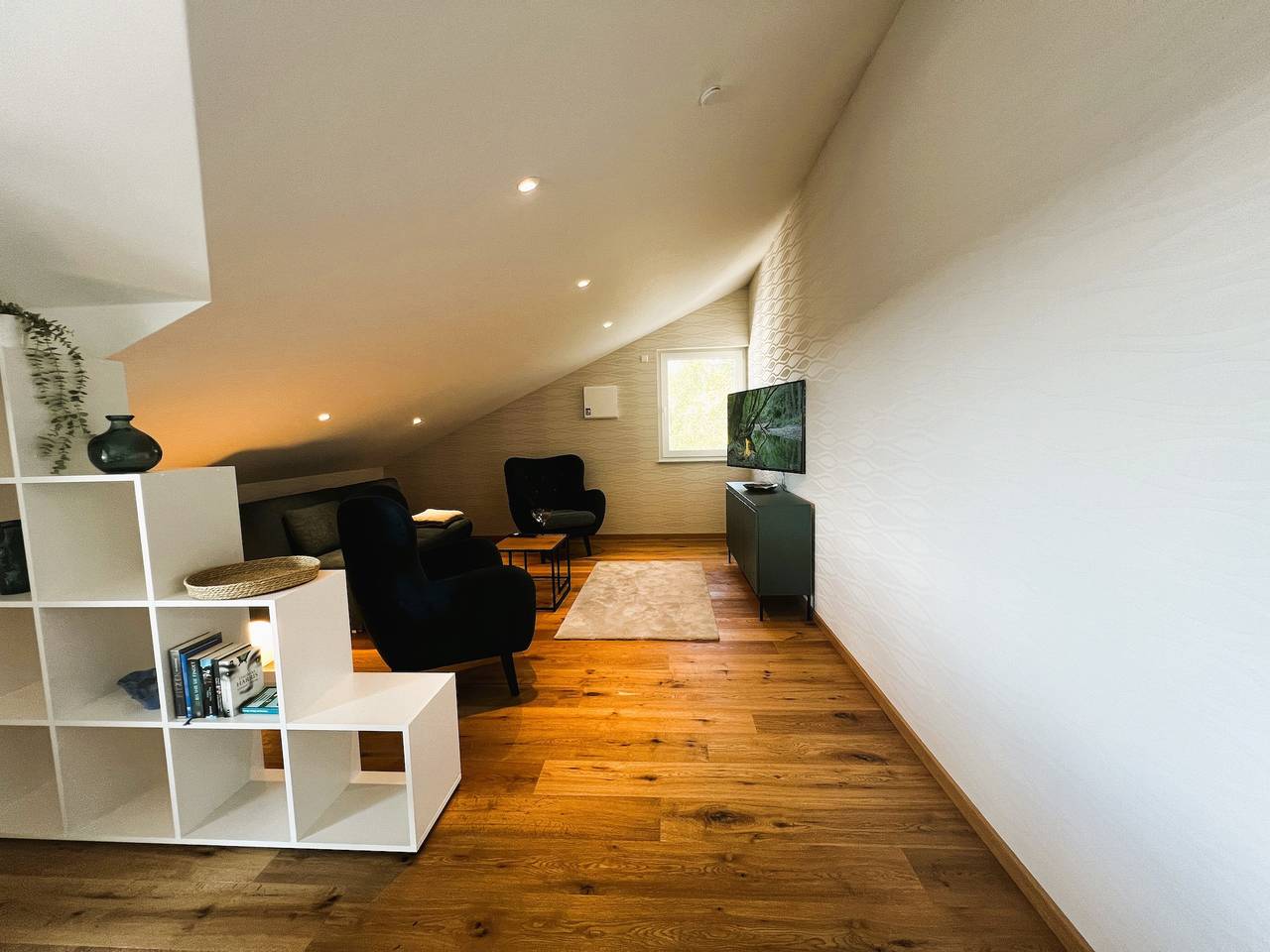Ganze Wohnung, Ferienwohnung 'Annalena's Schlossblick' mit Privatterrasse, Gemeinschaftsgarten und Wi-Fi in Sigmaringen, Region Bodensee-Oberschwaben