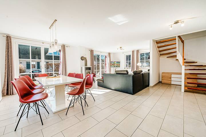 Ferienhaus für 8 Personen, mit Terrasse und Garten sowie Sauna in Glowe - 4