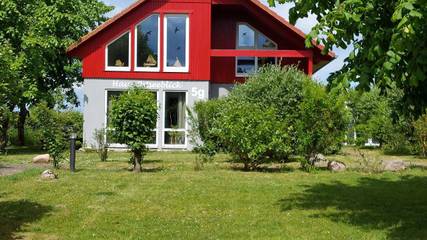 Ferienhaus für 8 Personen, mit Garten in Kalkhorst