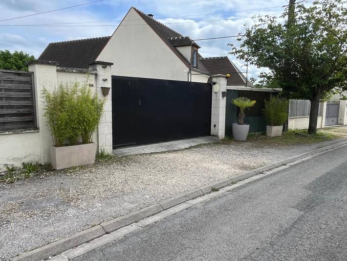 Gîte pour 8 personnes, avec vue et jardin, adapté aux familles à Senlis - 3