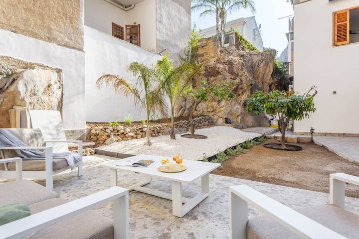 Location de vacances pour 4 personnes, avec Jardin et Bassin pour enfant à Palerme