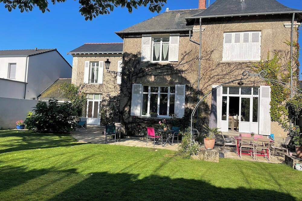Beautiful family home  in Saint-Philbert-de-Grand-Lieu, Nantes region