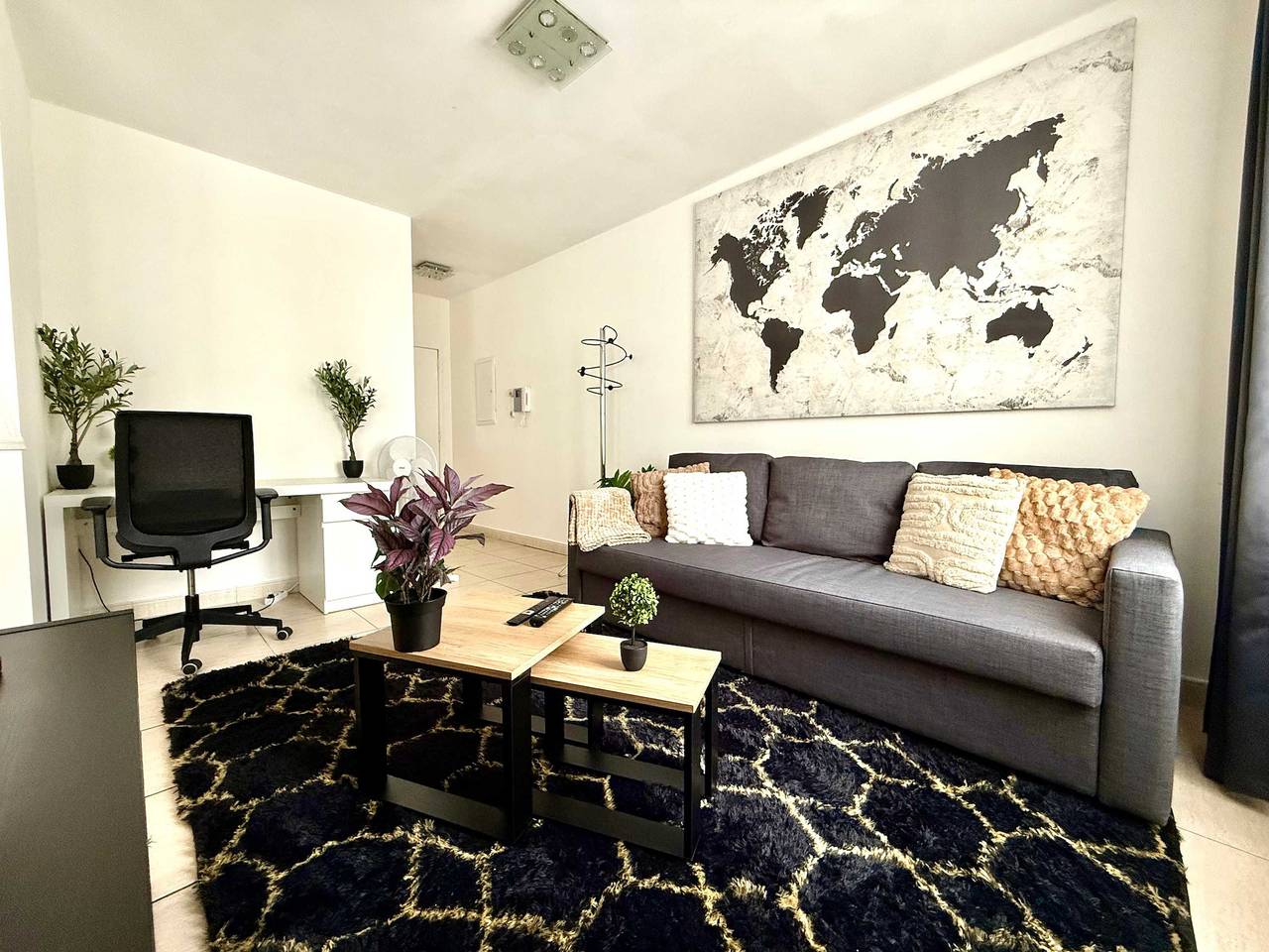 Entire apartment, Elegant Apartment close to the European Parliament in Brussels, Flanders