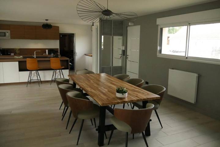 Location de vacances pour 6 personnes, avec terrasse et jardin à Arnage - 4