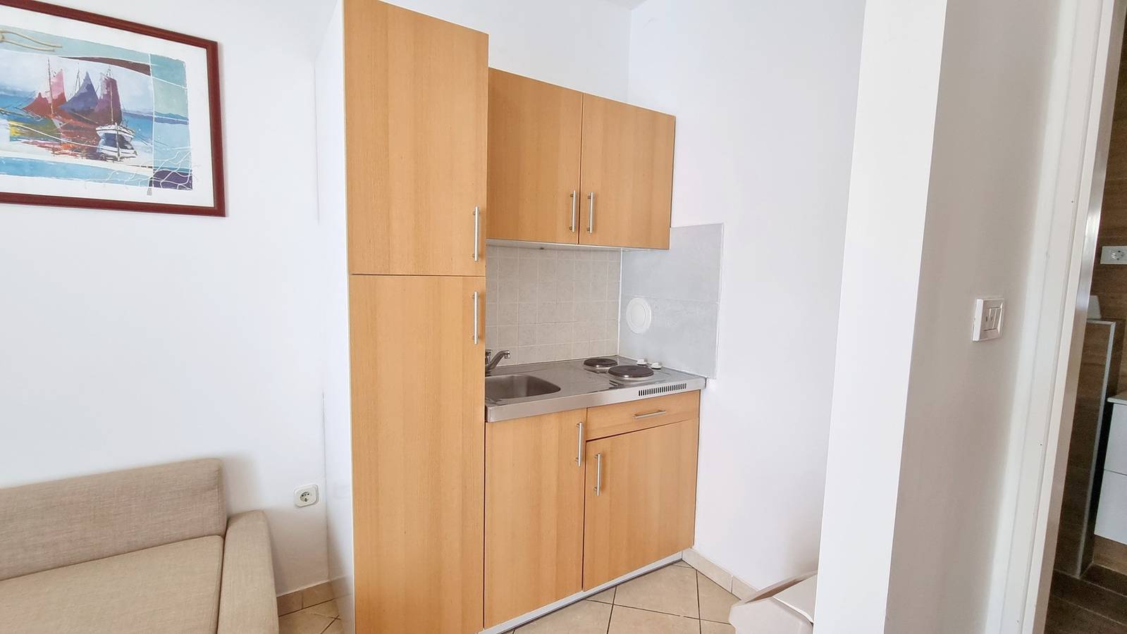 Apartamento entero, Studio Apartment Lovincic No.4 - with Terrace, 200 m from the Beach in Zarok, Baska