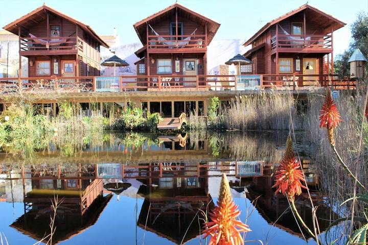 Location de vacances pour 3 personnes, avec bassin pour enfant ainsi que jardin et piscine à Ericeira - 2