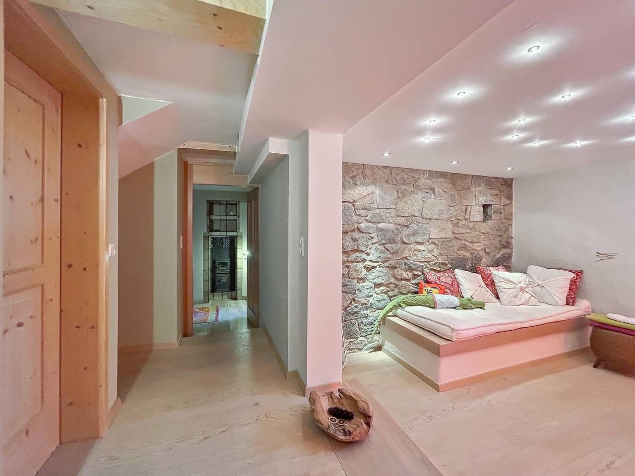 Haus Farbenklang - Wohnung mit Garten & Terrasse – naturnah & ruhig, kostenlose Sauna & Wellness in Zwiesel, Ostbayern