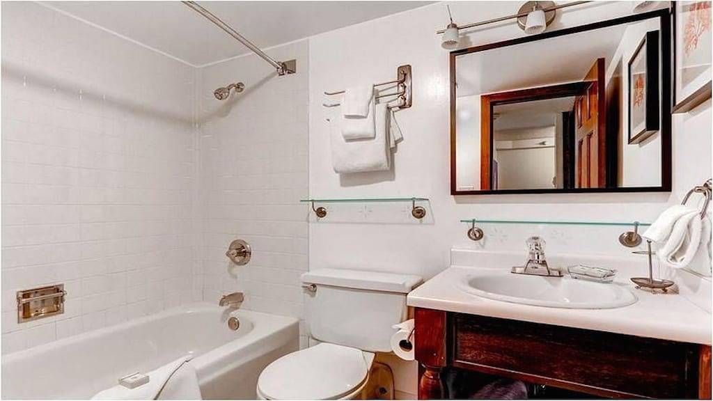 Ganze Wohnung, Schöne 1Br, 1Ba Vail Condo - voll ausgestattete Küche, Kamin, Balkon und vieles mehr! in Vail Ski Resort, Vail