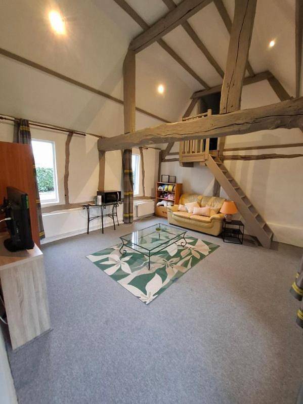 Appartement de vacances entier, Family Room with Garden View in Eslettes, Région de Rouen
