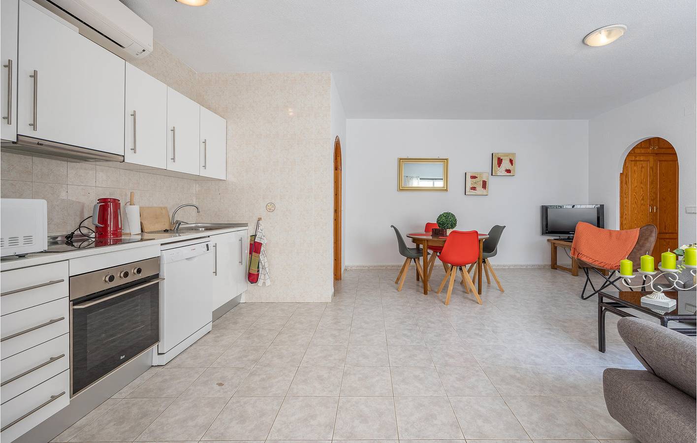 Apartamento vacacional entero, Apartamento de 70 m2 con WiFi, piscina, parque acuático - Cerca de La Nucia y Alicante in El Captivador, Alfaz Del Pi