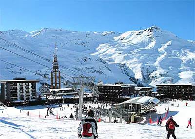 Ganze Wohnung, Voll renovierte Wohnung · Ski an den Füßen · Balkon in Les Menuires, Saint-Martin-de-Belleville