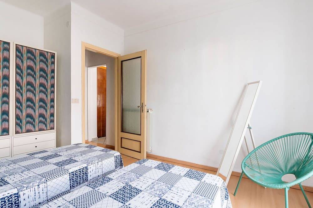 Entire apartment, Lovely apartment for 4 guests with Wifi and balcony in Taggia (City), Taggia