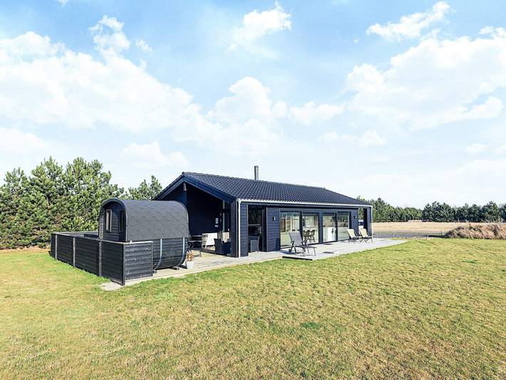Ferienhaus für 9 Personen, mit Terrasse und Sauna in Marielyst