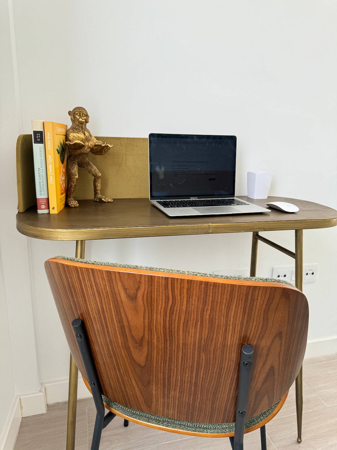 Appartement entier, Appartement de vacances 'Apto Moderno Con Vistas Únicas' avec vue sur la mer, terrasse privée et Wi-Fi in Los Silos, Tenerife du Nord