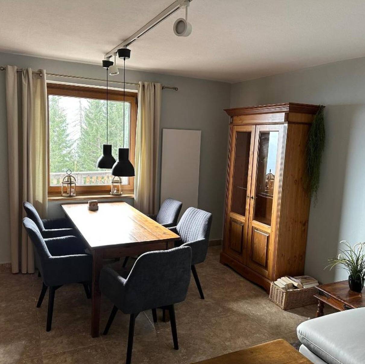 Ganze Wohnung, Ferienwohnung "Haus Weitblick 2" in Pistennähe mit privater Terrasse und Wlan in Albeck, Bezirk Feldkirchen