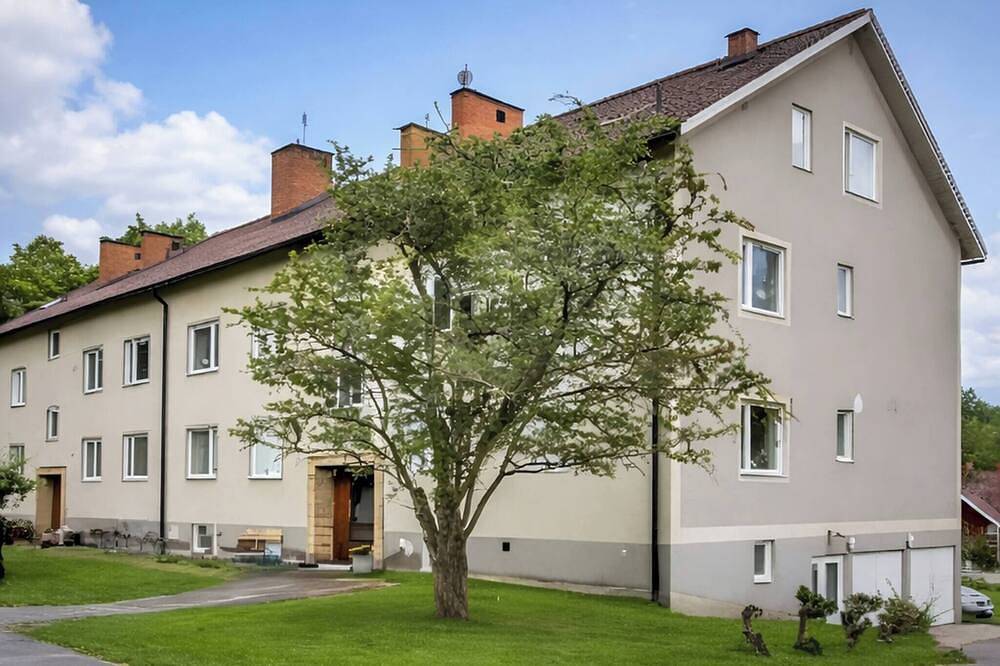Ganze Wohnung, Charmantes Apartment mit 2 Schlafzimmern in Rejmyre mit Gartenblick in Finspang, Östergötland
