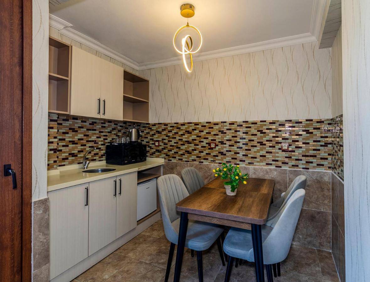 Two-Bedroom Apartment in Beyoğlu, Istanbul