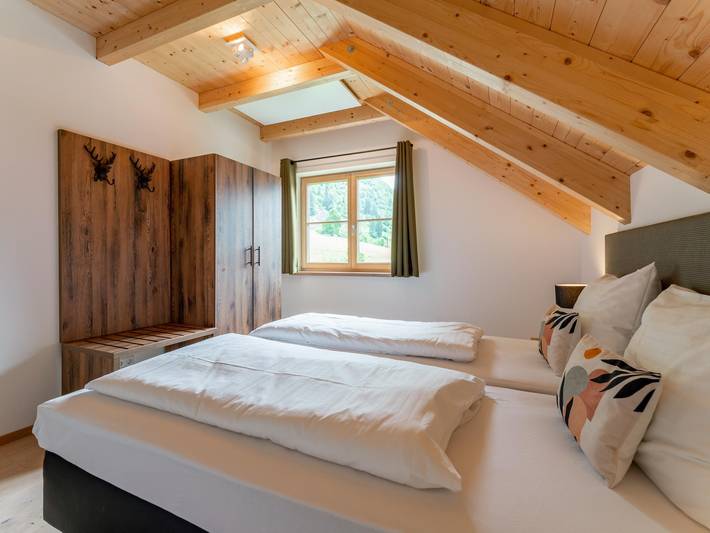 Chalet mit überdachter Terrasse und Sauna in Rottenmanner und Wölzer Tauern, Irdning-Donnersbachtal