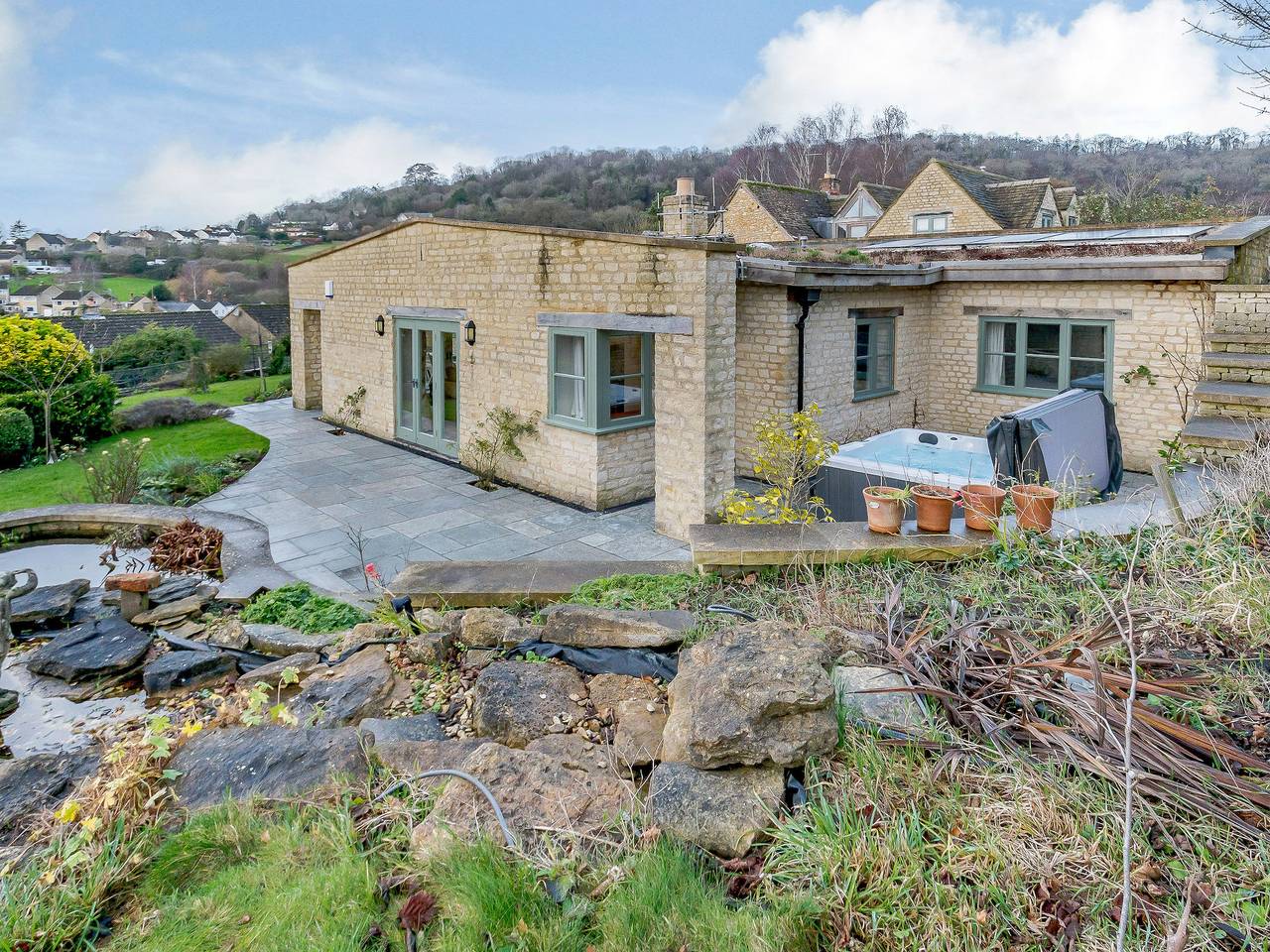 Coach House Cottage in Stroud, Gloucestershire