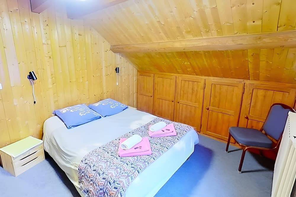 Ganze Wohnung, Casa-Le Gerland : joli duplex dans chalet St-Véran in Saint-Véran, Queyras
