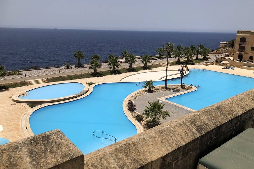 Ganze Wohnung, Apartment in a tranquil environment with fantastic views of the Mediterranean in Għajnsielem, Gozo