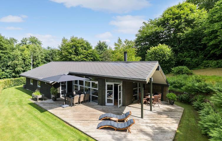 Ferienhaus für 5 Personen, mit Terrasse und Garten - 1