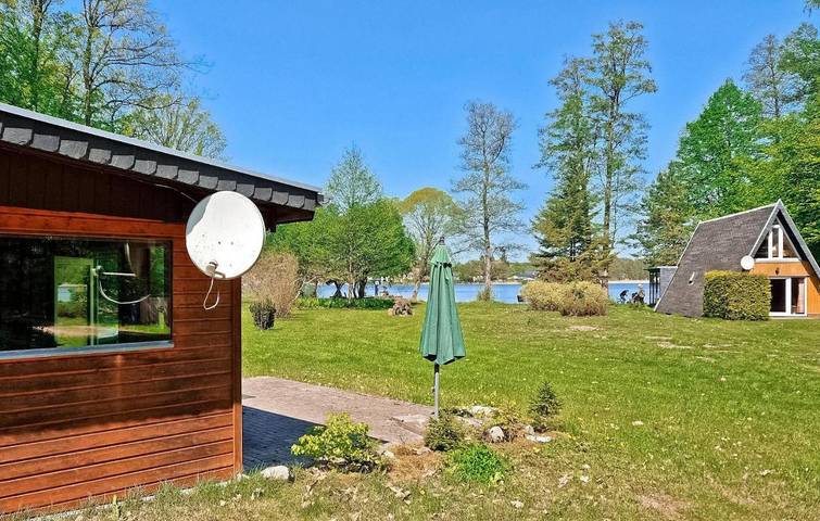 Ferienhaus für 4 Personen, mit Terrasse in Zechlinerhütte
