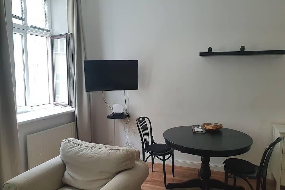 Ganze Wohnung, Beautiful Apartment near the center in Wien, Wienerwald