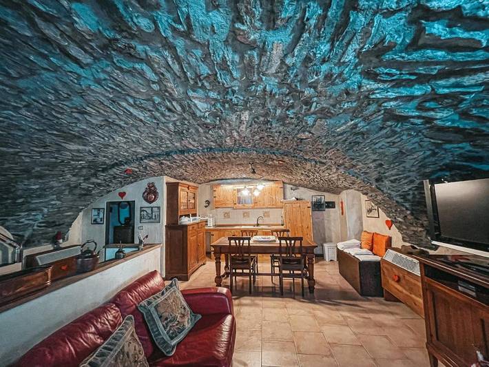 Gîte pour 2 personnes, avec vue et jardin dans Morgex - 3