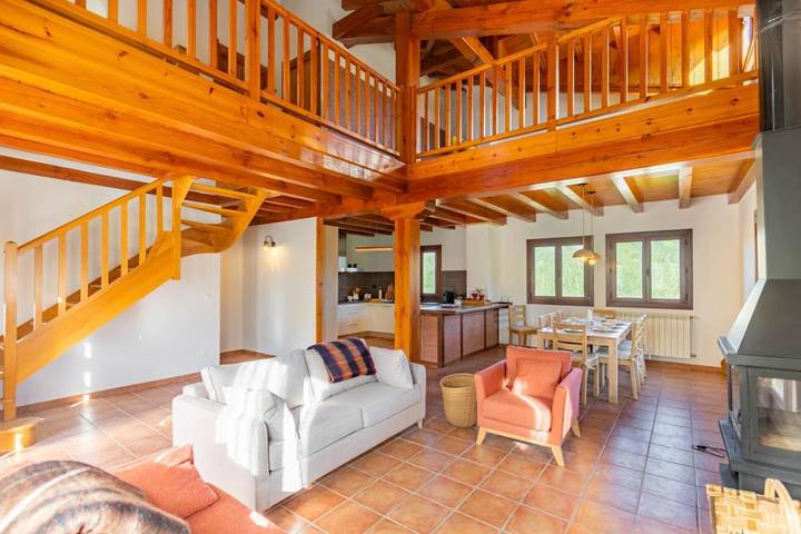 Casa rural para 10 personas, con Balcón y Terraza además de Jardín y Vistas en Echalar - 3