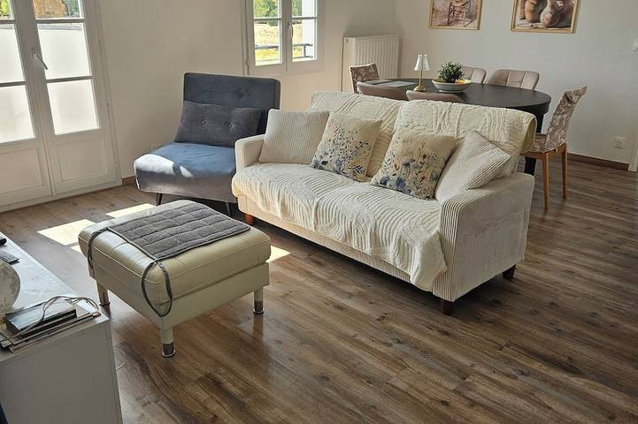 Appartement entier, 3-room appartment next to Disney and Vallée Village with charging station 7.4kwh in Serris, Seine-et-Marne