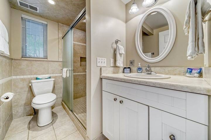 Hotel for 4 people, with yard in Saugatuck