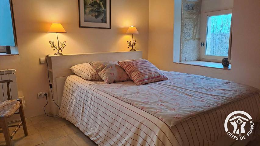 Gîte pour 6 personnes, avec Terrasse ainsi que Jardin et Piscine dans le Tarn - 4