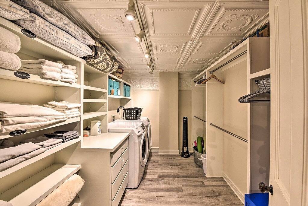 Ganze Wohnung, Walk to Arkansas River: Historic Palace Loft in Salida, Chaffee County