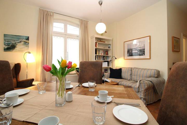 Ferienwohnung für 4 Personen, mit Balkon - 1